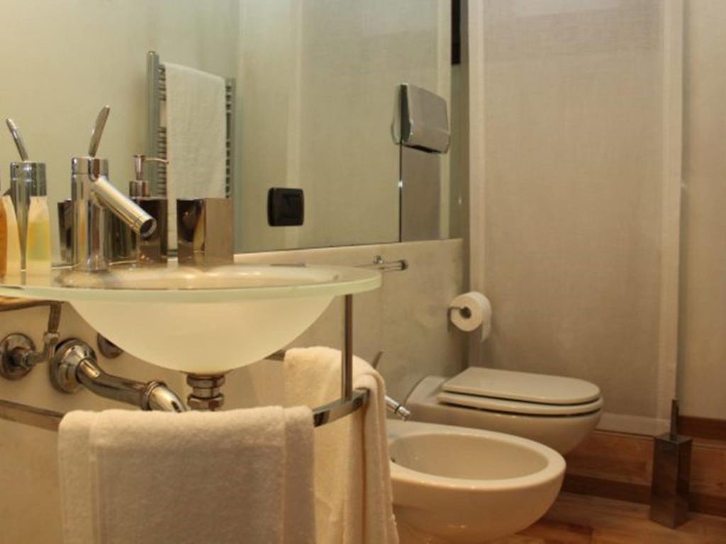 Apartment Disciplini Mailand